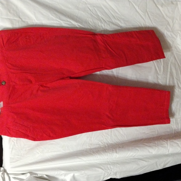 Old Navy Pants - Old Navy, women straight leg cotton pants in red.